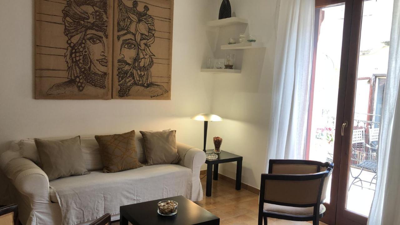 Penthouse Luxury Quattro Canti ปาแลร์โม ภายนอก รูปภาพ