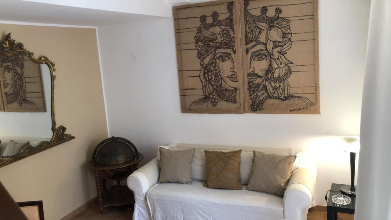 Penthouse Luxury Quattro Canti ปาแลร์โม ภายนอก รูปภาพ