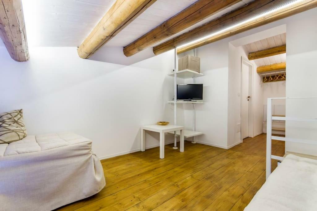 Penthouse Luxury Quattro Canti ปาแลร์โม ภายนอก รูปภาพ